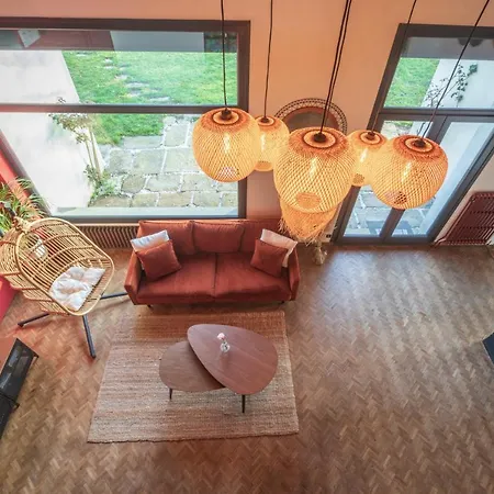 Maison Les Deux Cedres, 6ch, Vue Sublime & Jardin - Propriete Partagee * Шарлевиль-Мезьер