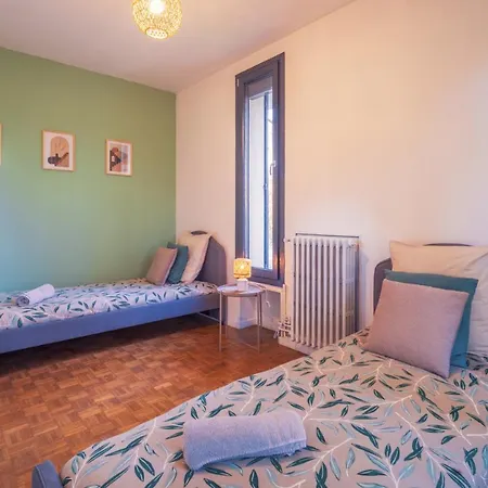 Апартаменты Maison Les Deux Cedres, 6ch, Vue Sublime & Jardin - Propriete Partagee *